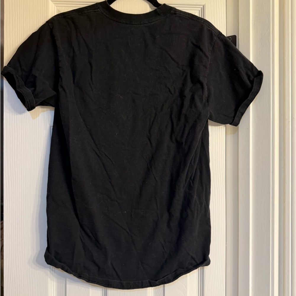 Hanes Black Disney Graphic Tee M - Picture 4 of 4